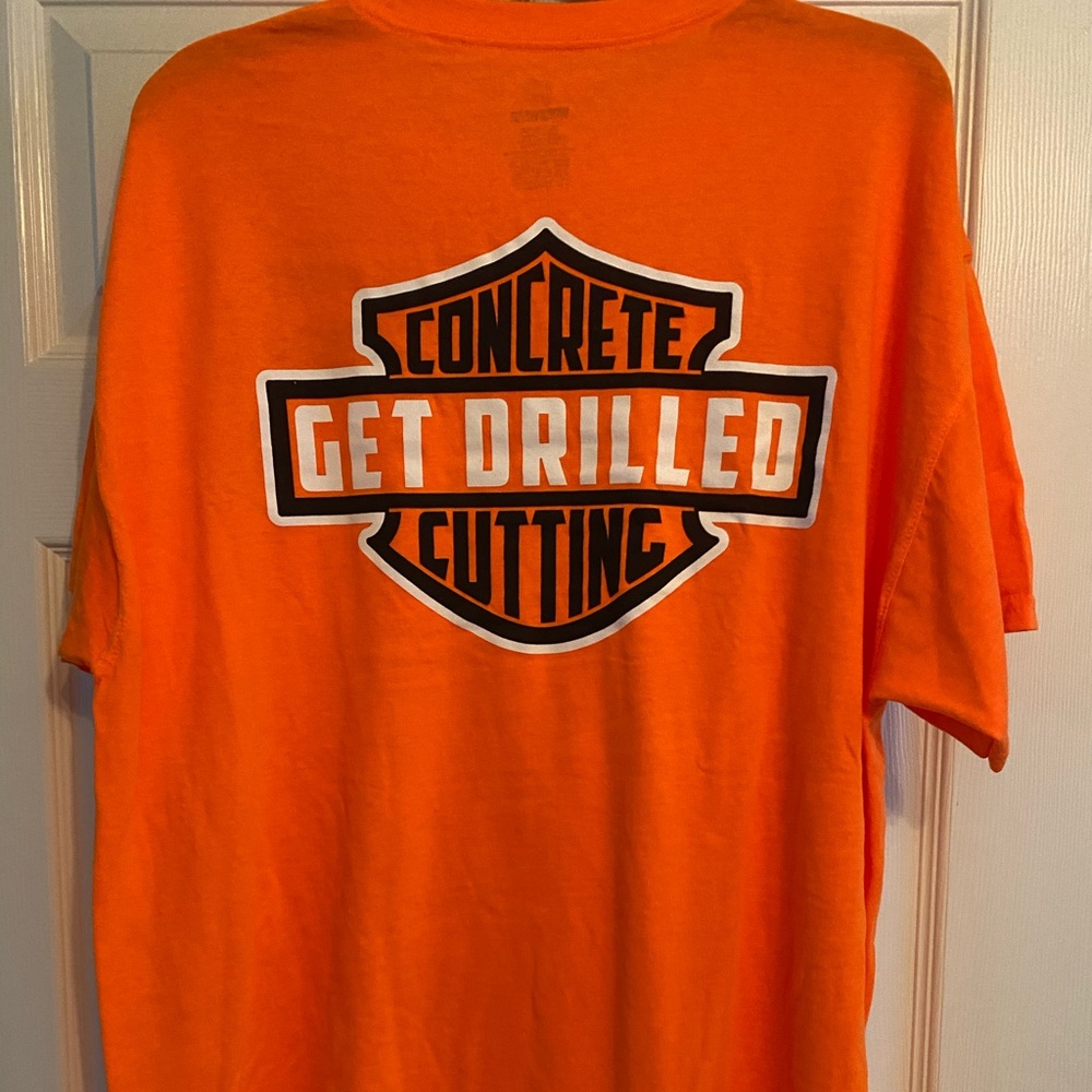 Get drilled tee